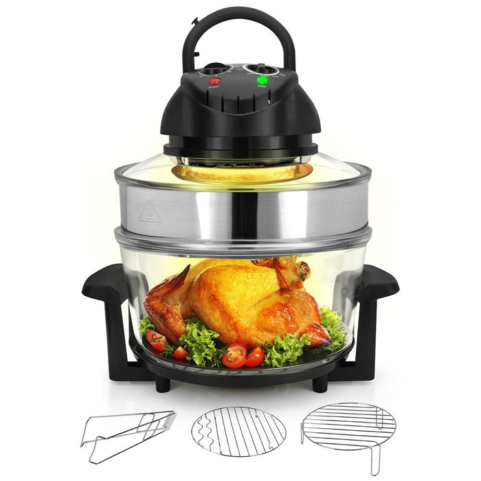 Four à convection, cuisson saine sur le comptoir de la cuisine