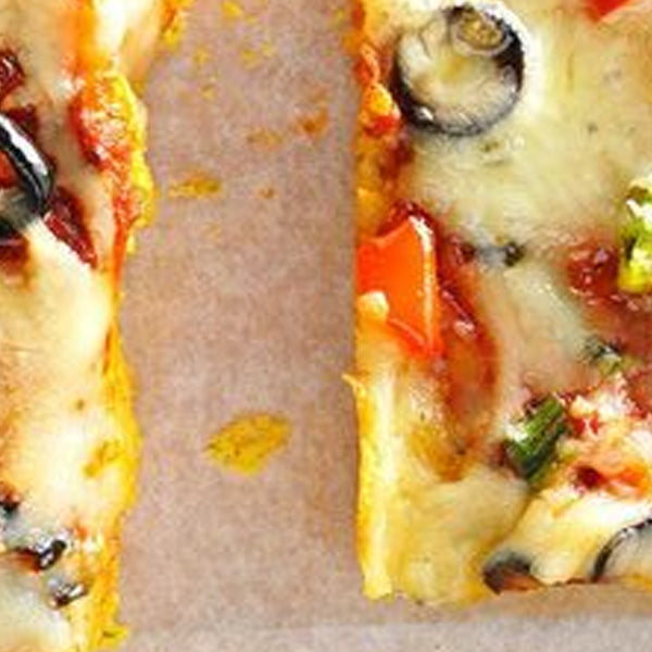 Mozzarella Cornbread Pizza